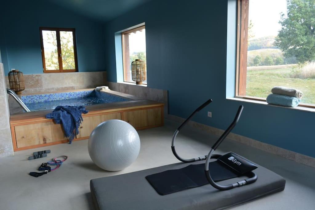 Bastide Des Tourelles Pour 20 Pers. Piscine & Spa Marzens Exterior photo